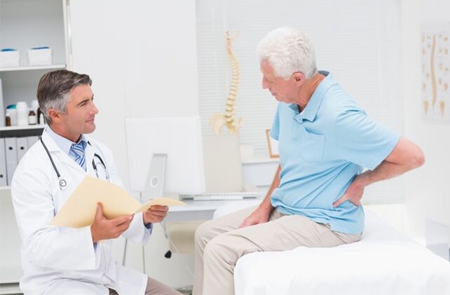 Doctors make appointments for patients with arthritis