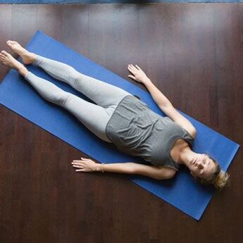 Shavasana posture for treatment of sternal osteochondrosis